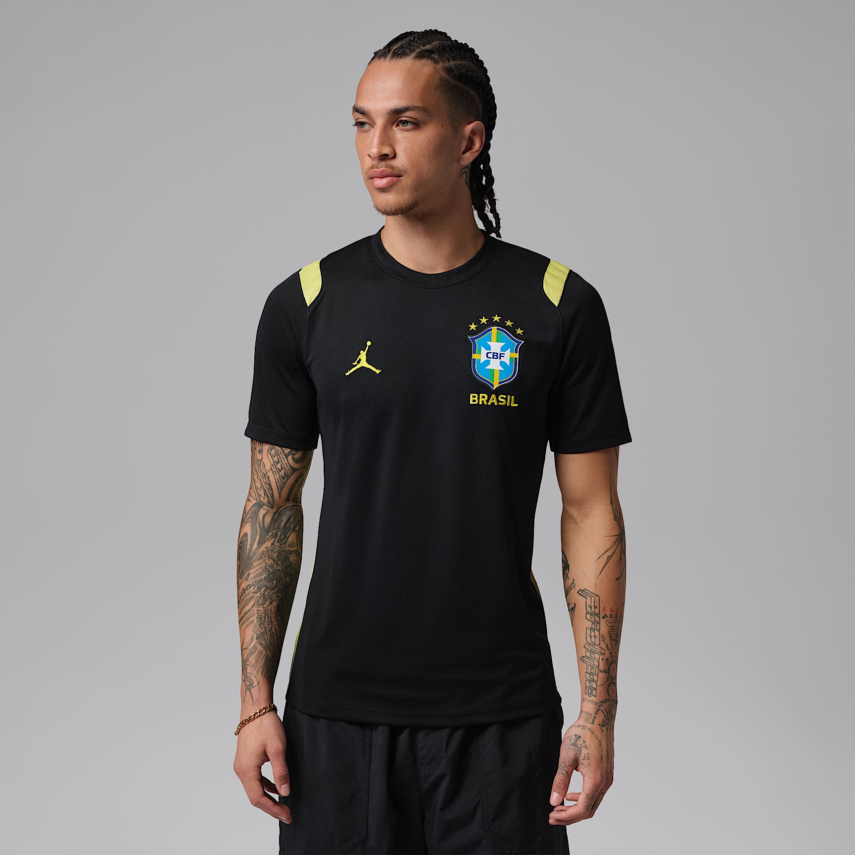 ブラジル代表 Jordan DRI-FIT シャツ 新商品 Brazil Academy Pro Men's Jordan Dri-FIT Soccer Short-Sleeve Knit